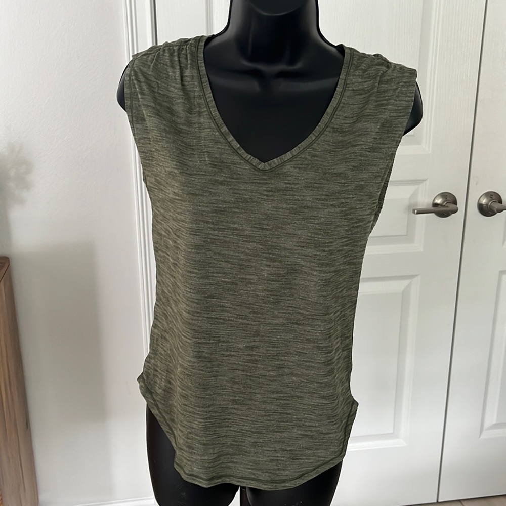 Lululemon Olive green sleeveless Tee